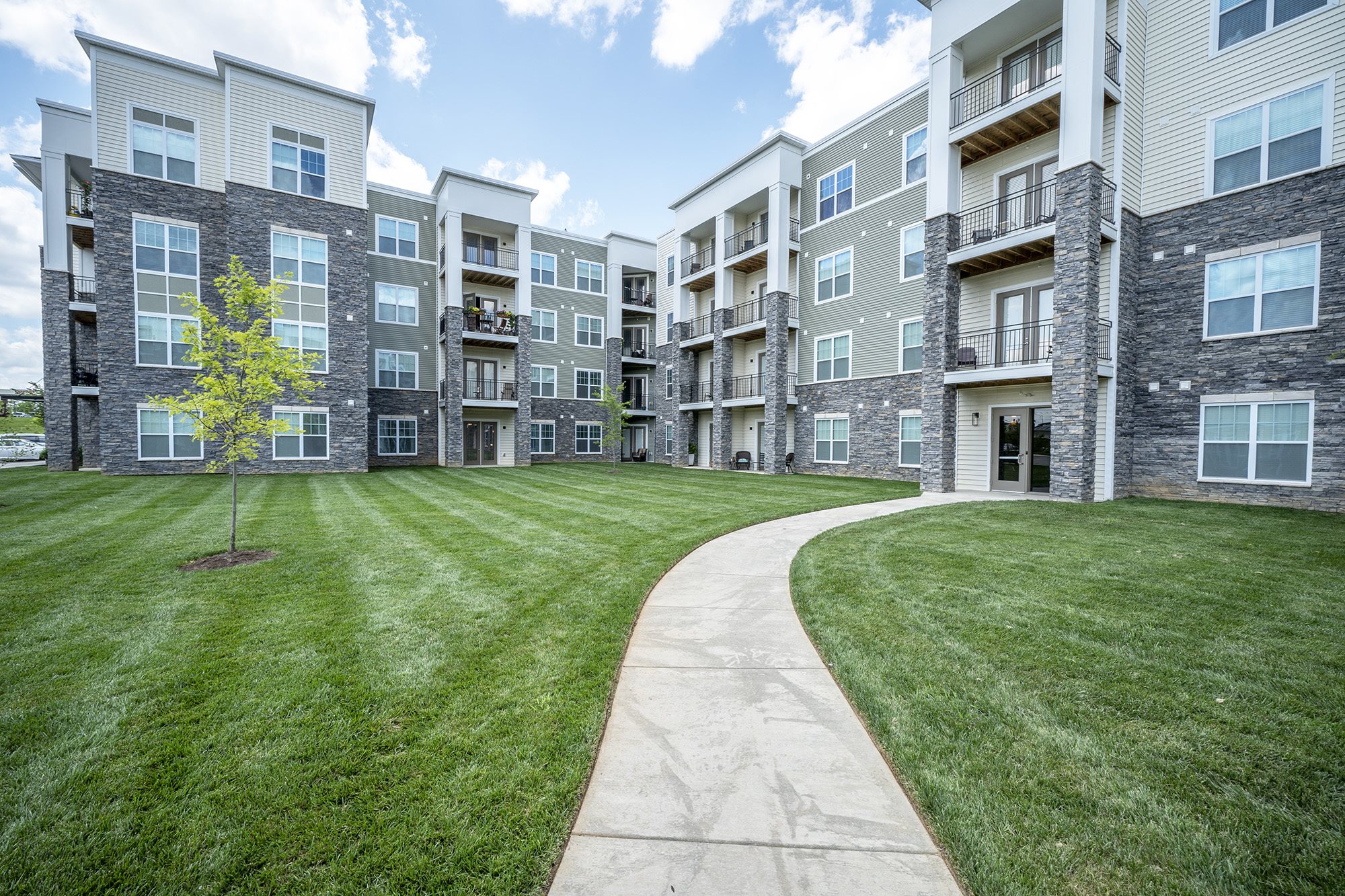 Waterstone at Hamburg Apartments in Lexington, KY